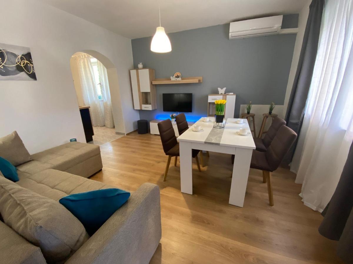 Apartment Dora Zadar Buitenkant foto